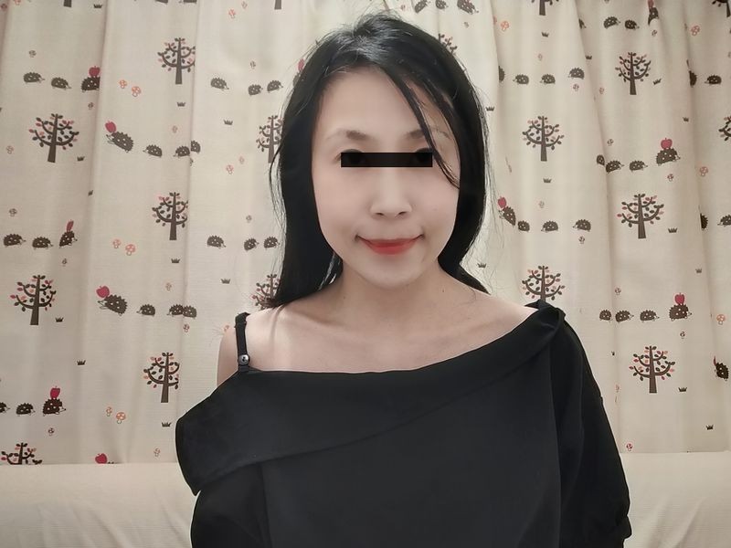 △エッチな人妻るる◆黒ワンピース