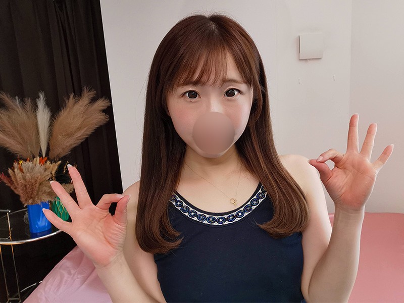 清楚系美女もえちゃん☆オナ済み★黒のトップス・水色のTバック(No1)と写真