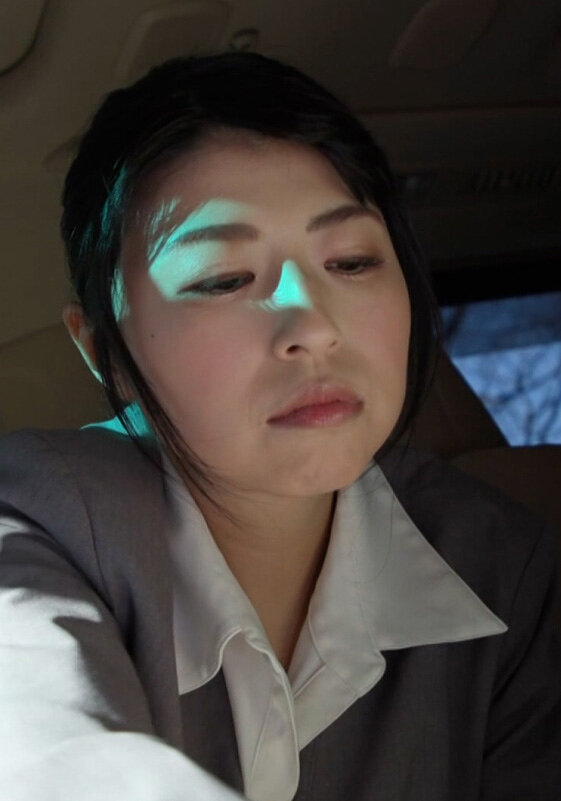 転職先の社長から役員を任命された美熟女の代償は…。白い肌の巨乳を麻縄で赤く染め、アブノーマルな甘美な快感にハマる美熟女！