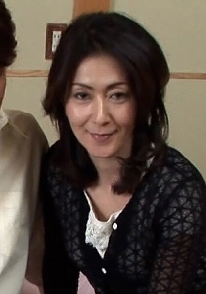 更なる興奮と快楽を求めて熟年夫婦がAV出演！愛情満点の濃厚セックス！