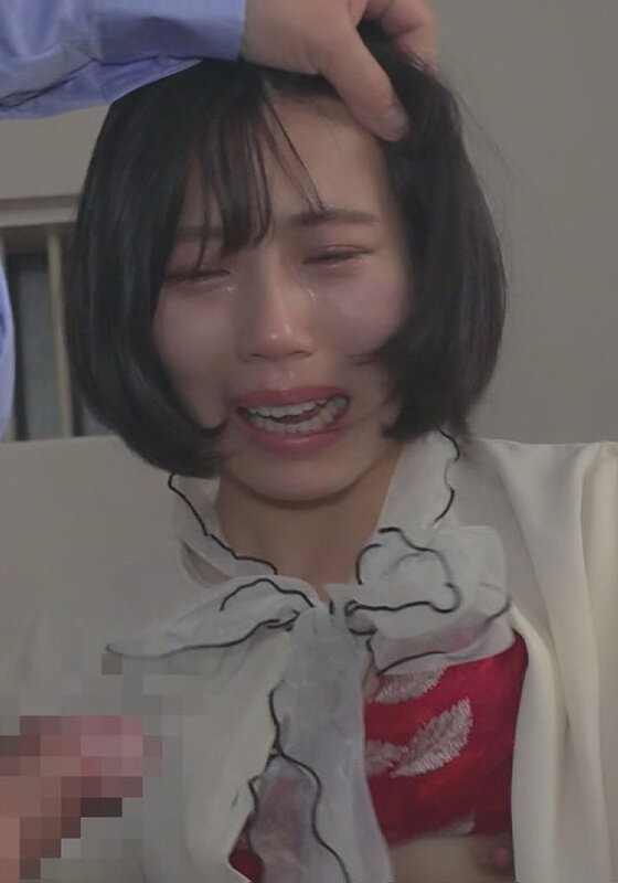 泣いて詫びても許されない背徳の代償！許しを請う為カラダを捧げる素人娘！