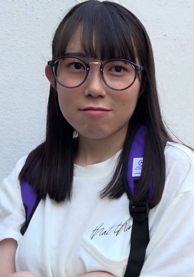 地味目な陰キャ眼鏡娘をナンパしてAV男優と嵌め撮りしませんか？もの静かな乙女も性への興味は尽きない貪欲SEX！